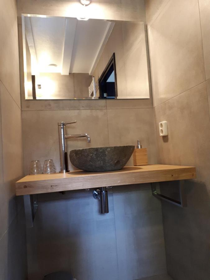 Bed En Breakfast Het Oelenest Hooghalen Dış mekan fotoğraf